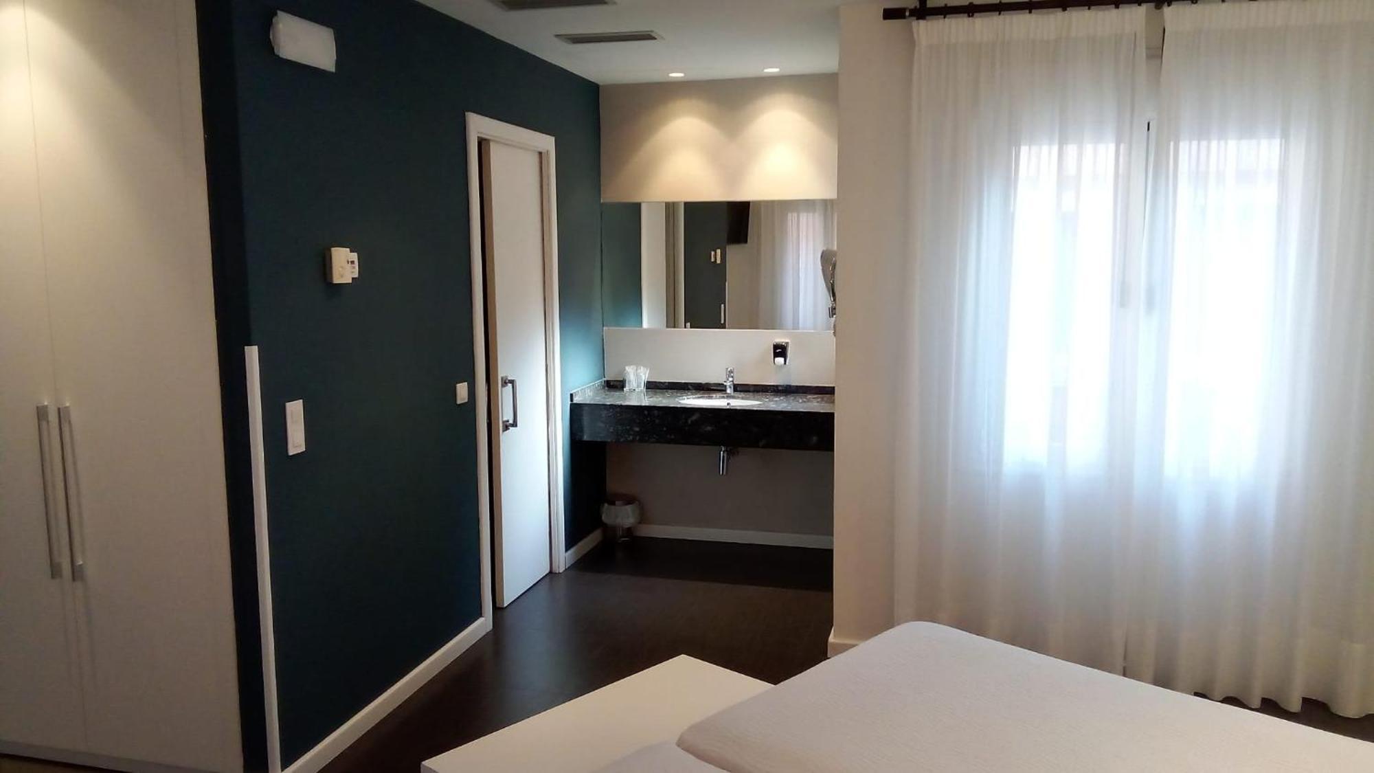 Hotel Villa Sonsierra 산 비센테 데 라 손시에라 외부 사진