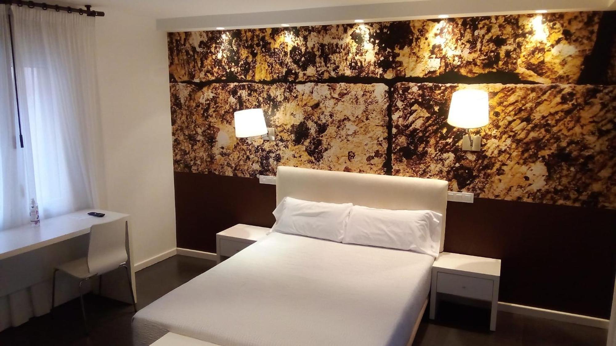 Hotel Villa Sonsierra 산 비센테 데 라 손시에라 외부 사진